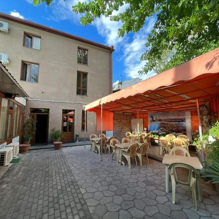 יירבאן Hotel Old Kayaran מראה חיצוני תמונה